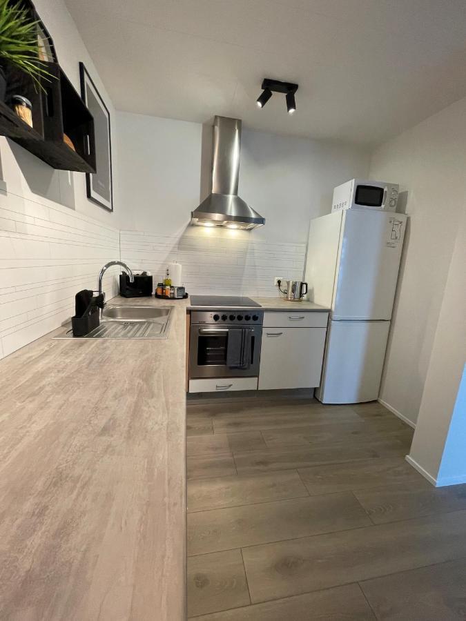 Saga Apartments アークレイリ エクステリア 写真